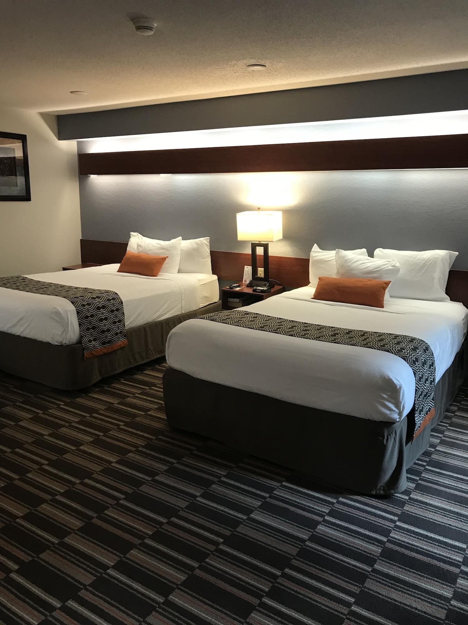 Microtel Inn & Suites Urbandale Extérieur photo